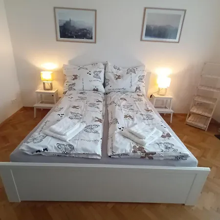 Gardens Appartments דירה