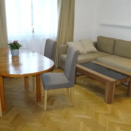 Gardens Appartments * פראג